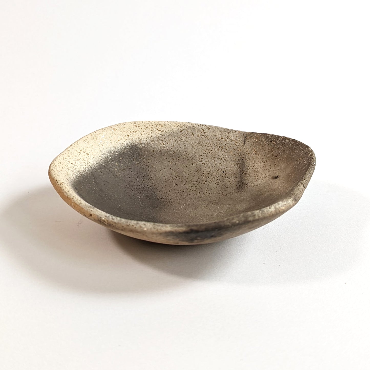 Smoke-fired Earthenware Coupe Dish
