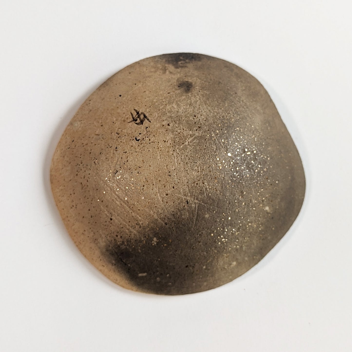 Smoke-fired Earthenware Coupe Dish
