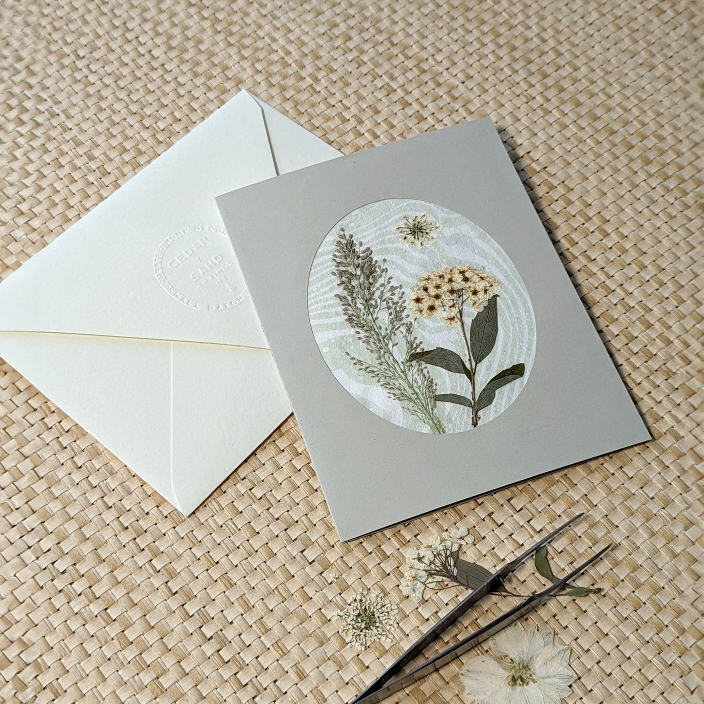 Suminagashi Pressed Flora Notecard: Meadow
