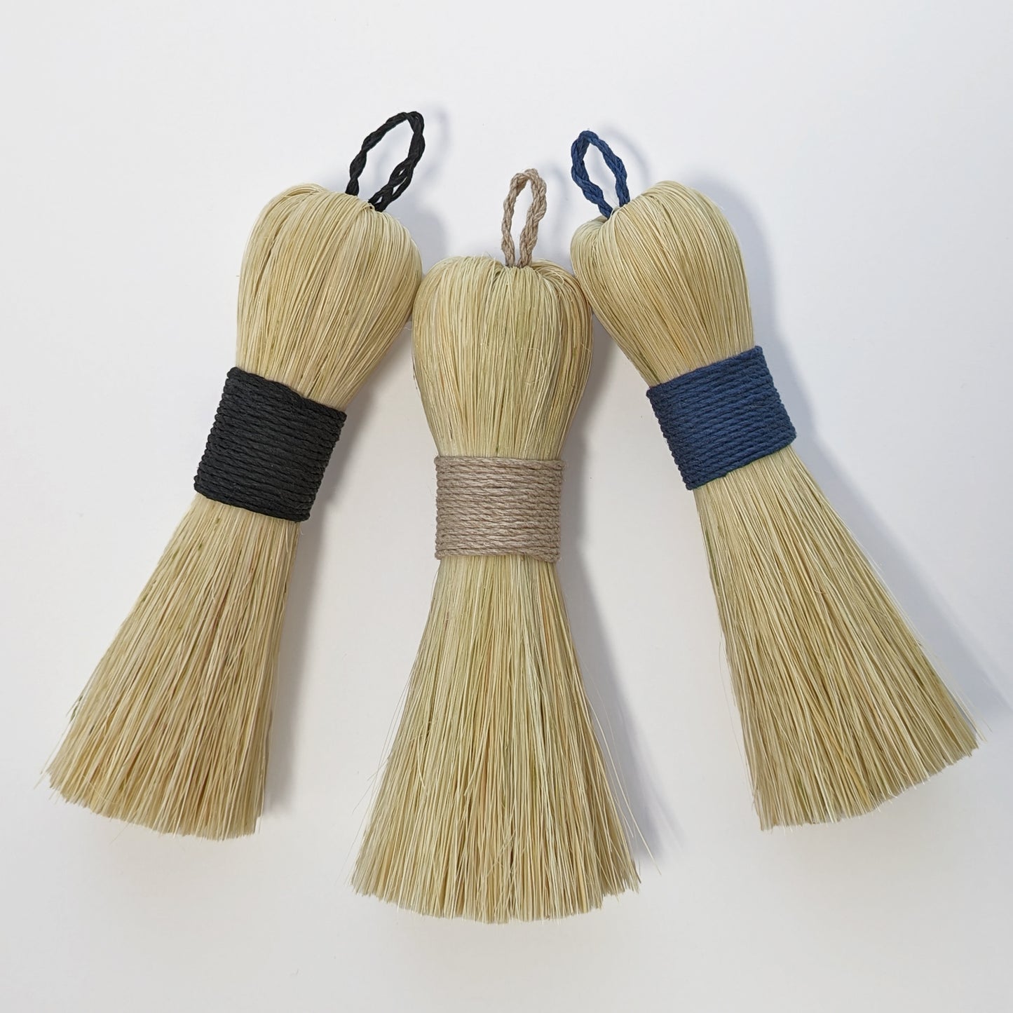 Mini Whisk Table Broom