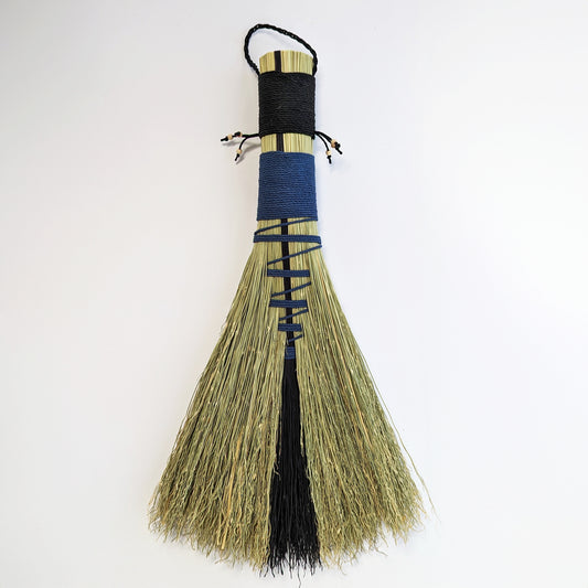 Broomcorn Hawk Tail Broom