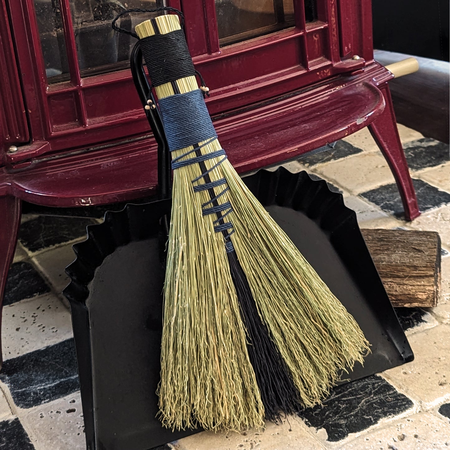 Broomcorn Hawk Tail Broom