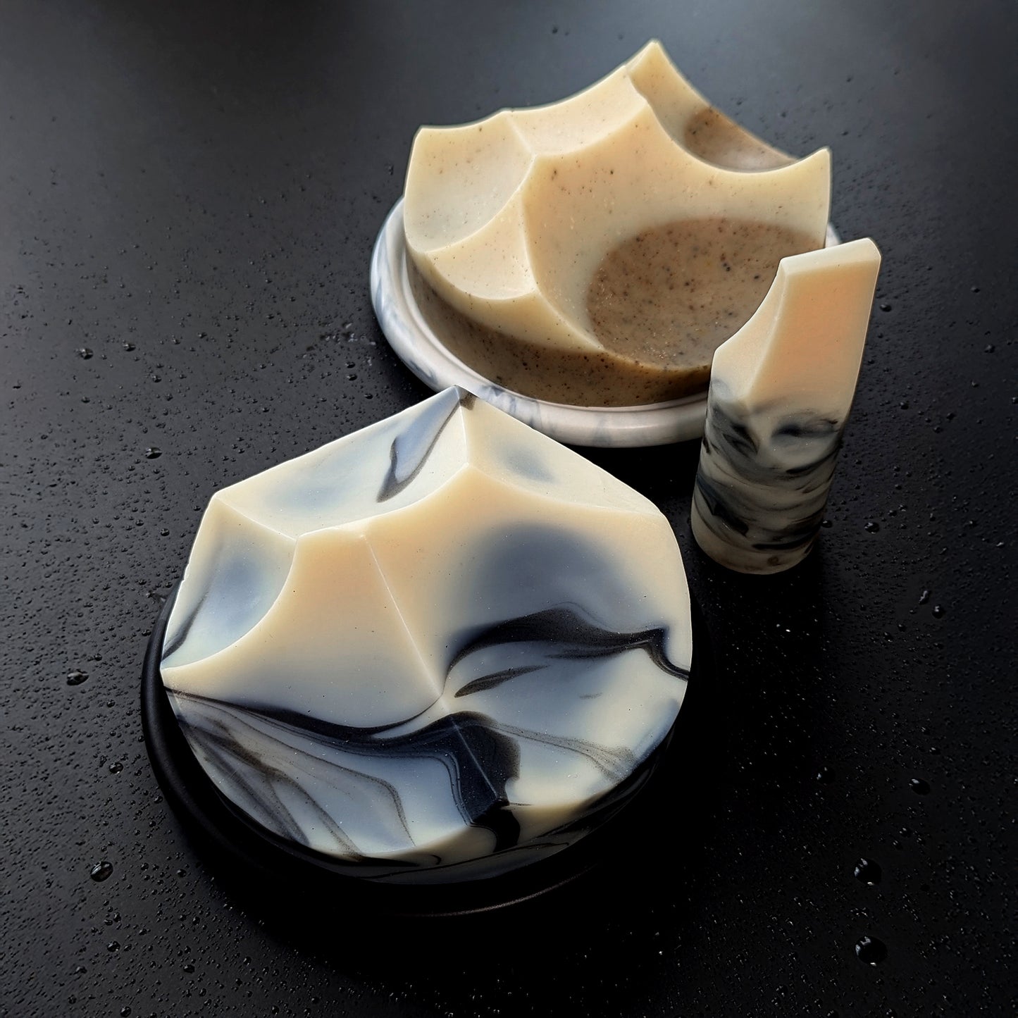 UMÉ Studio Erode Soap - Cardamon Vetiver Summit Set