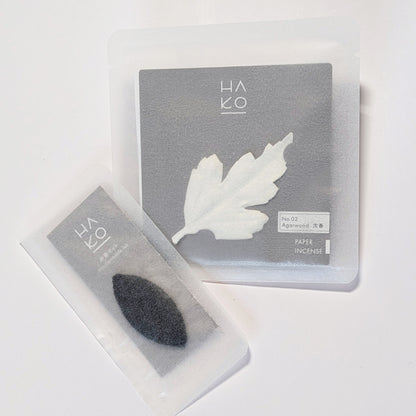 HA KO Agarwood paper leaf incense with felt burner mat and packaging, handcrafted Japanese incense by Kunjudo