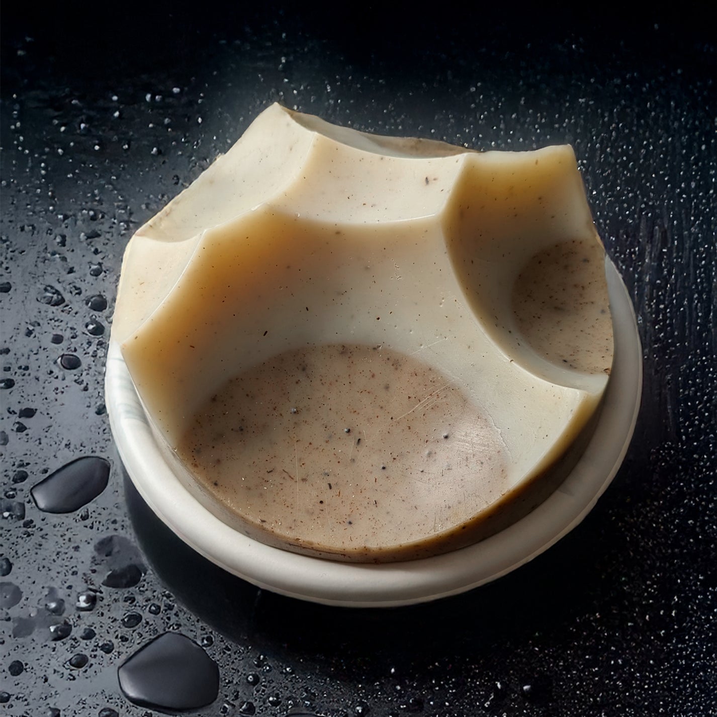 UME Studio, Erode Soap, Cardamon Vetiver main image 1